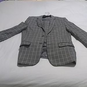 Suit boys size 18 plaid suit